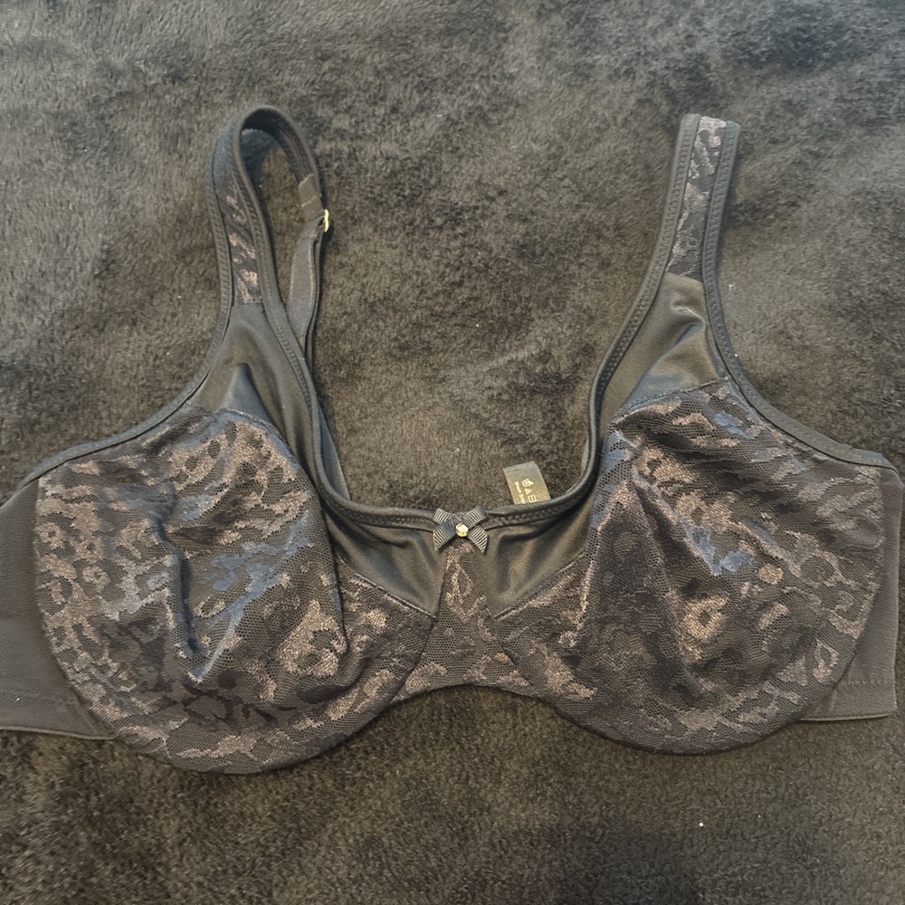 Elegant Black Lace Women's Bra